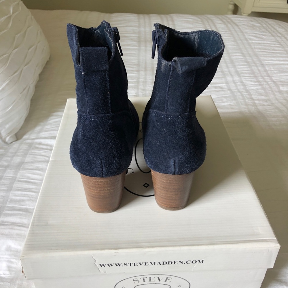 Steve Madden booties
